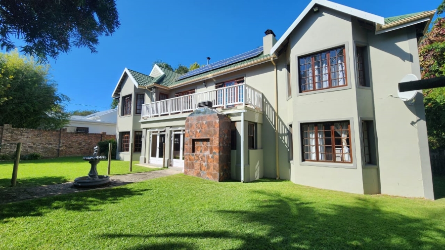 4 Bedroom Property for Sale in Heatherlands Western Cape